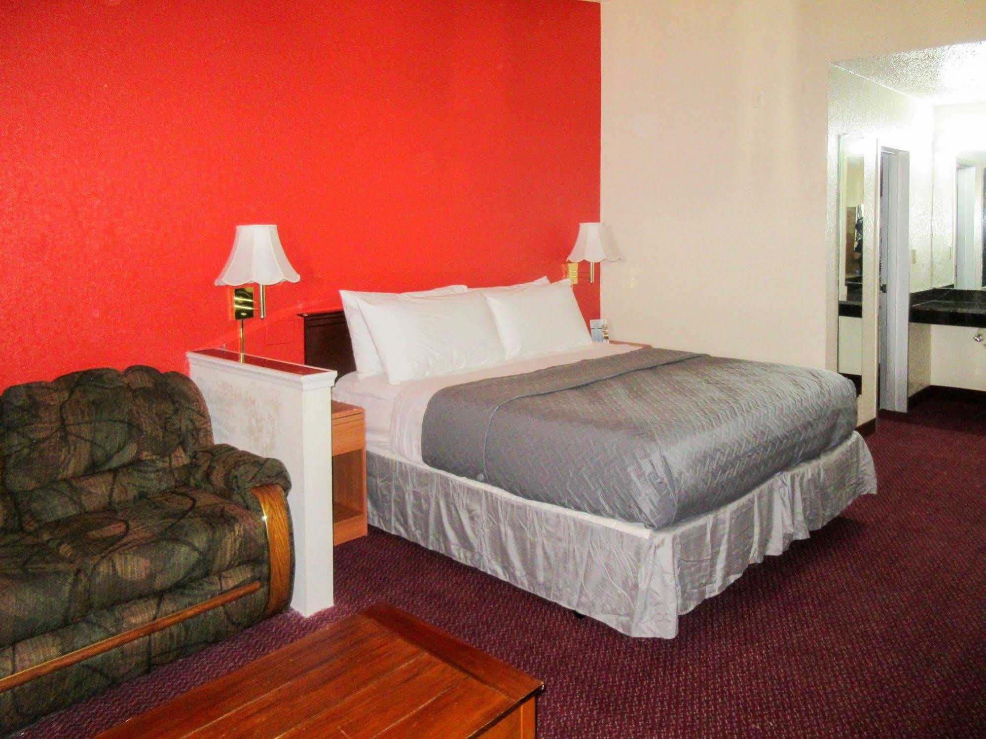 Rodeway Inn & Suites DEN Esterno foto