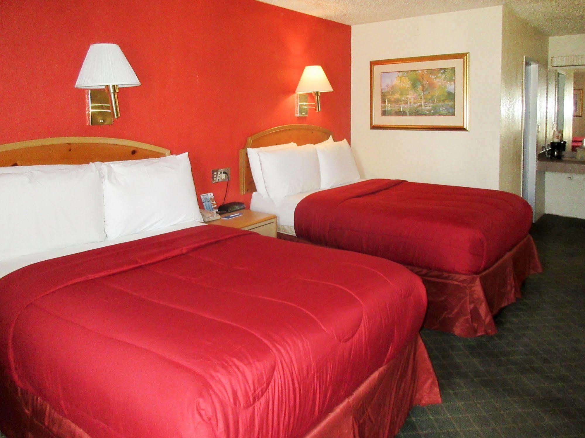 Rodeway Inn & Suites DEN Esterno foto