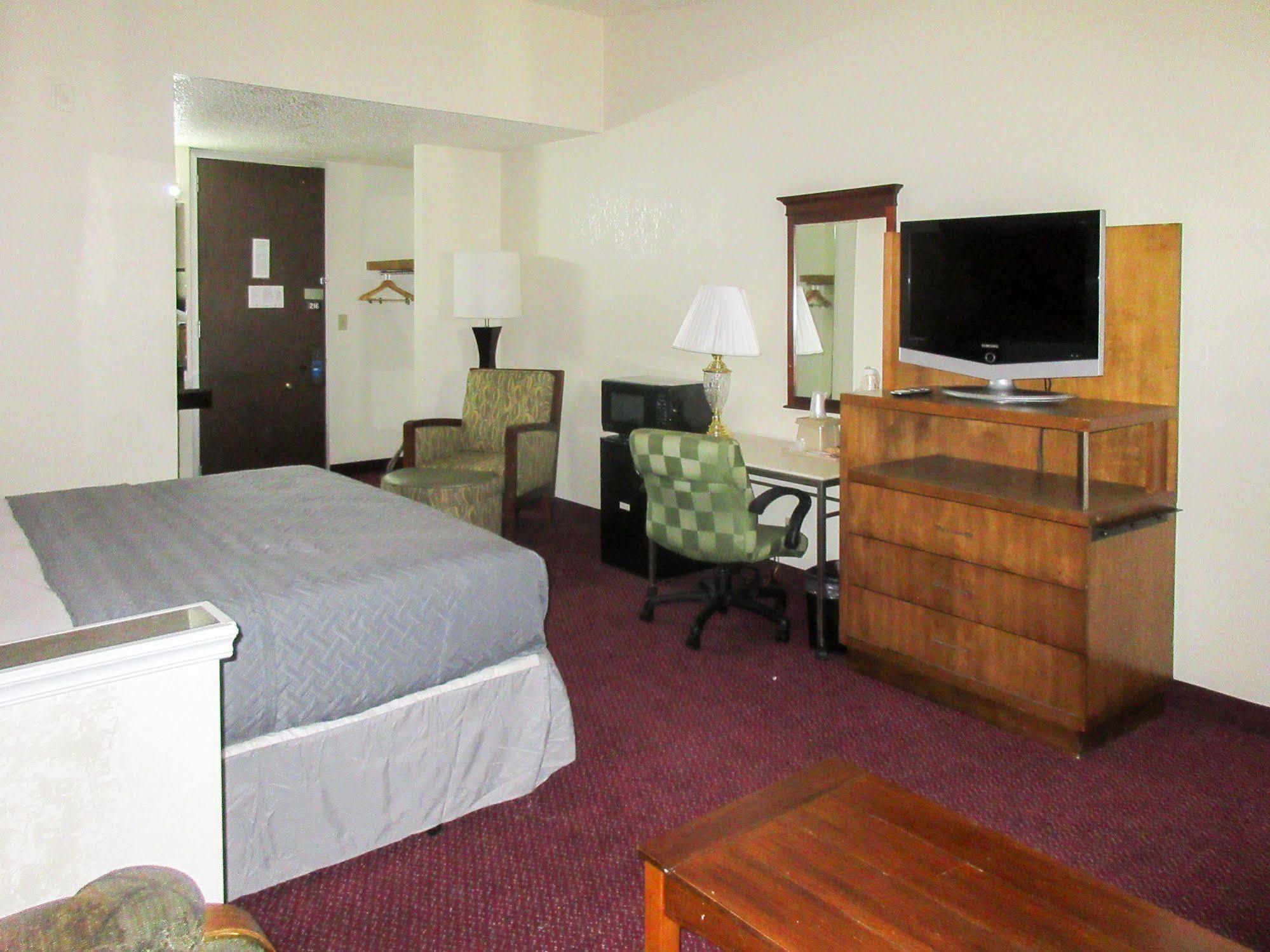 Rodeway Inn & Suites DEN Esterno foto